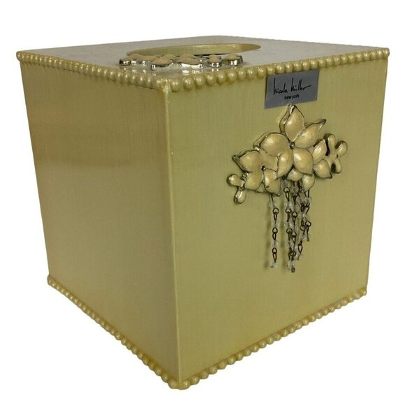 Nicole Miller New York Tissue Box Cover Delias Cream 3D Floral Applique Beads - Picture 2 of 8